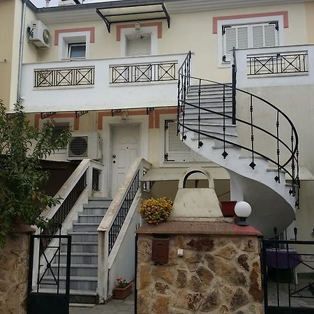 Apartment Efi Nea Peramos  Exterior photo